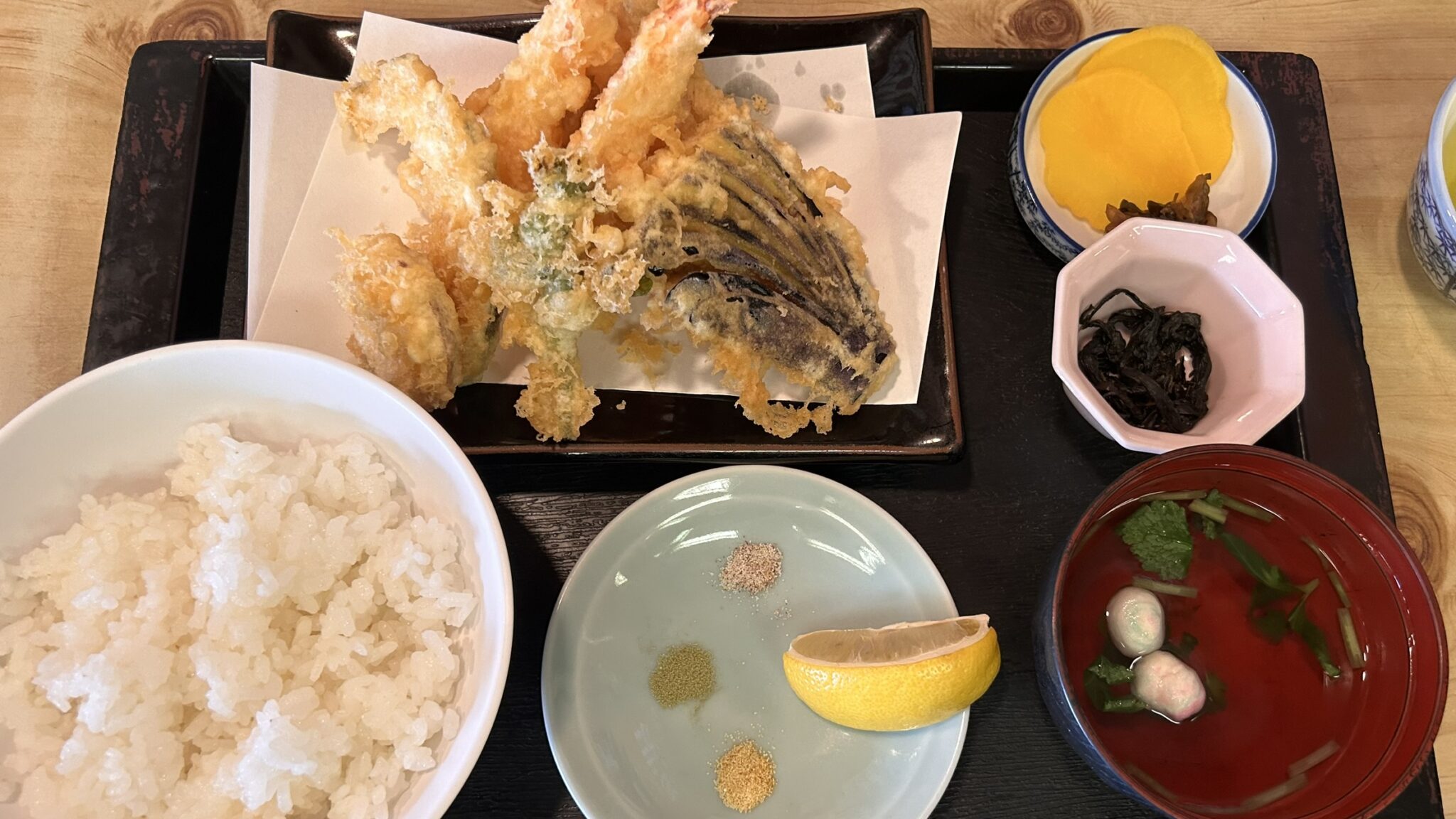國之家の天ぷら定食はどんな内容だったか