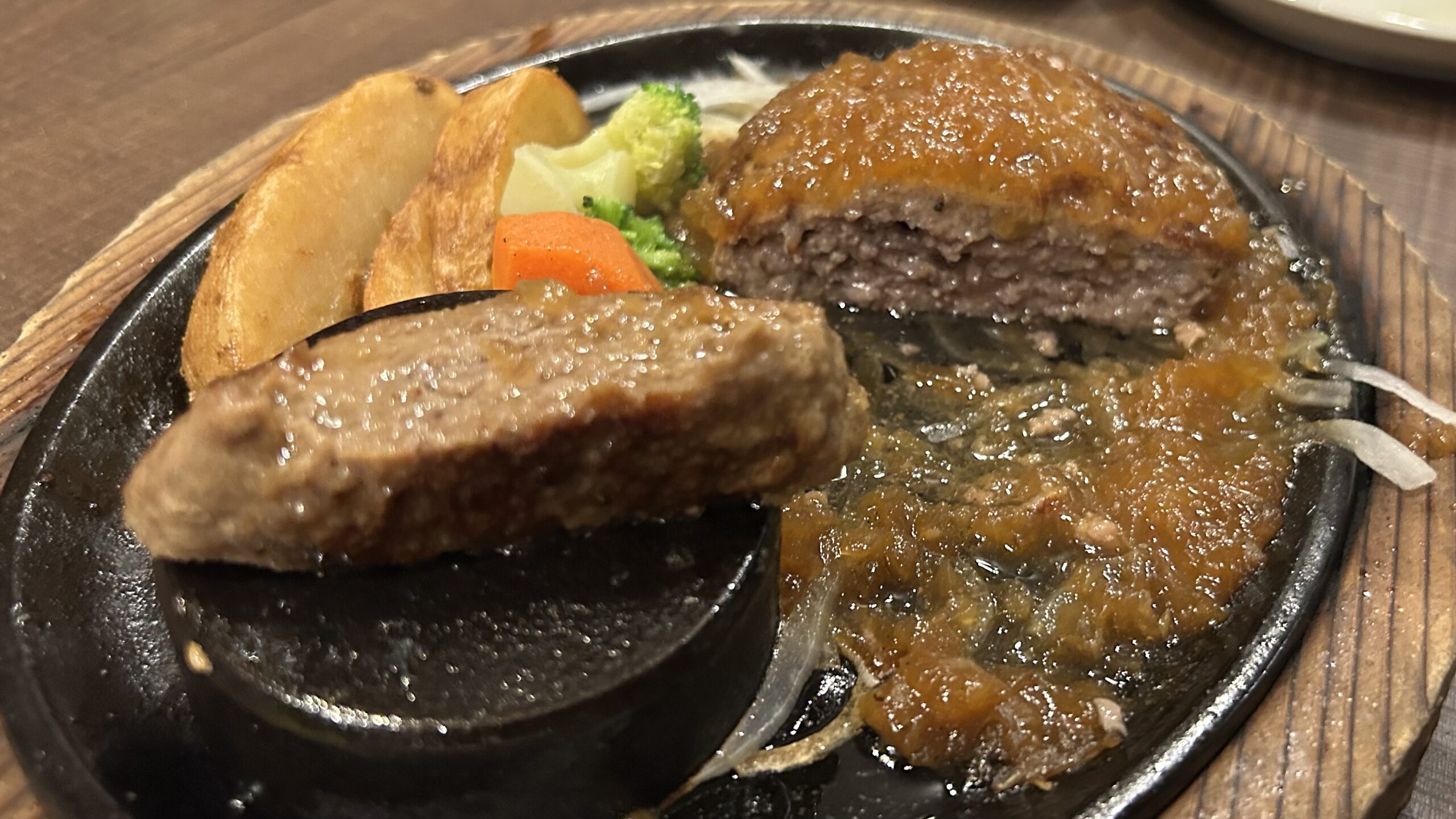 どちらを選ぶべきか?目的別に比較してみた
