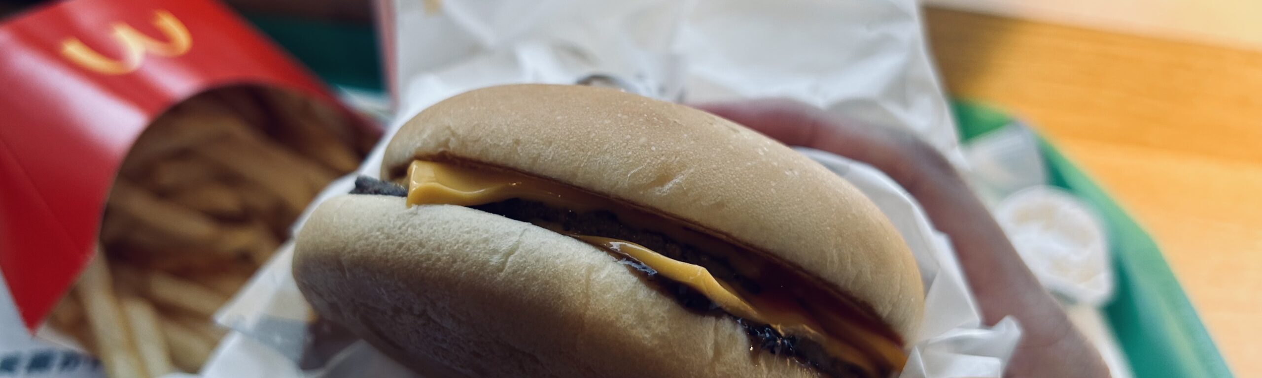 日本人にとって「ハンバーガー=マクド」の構図が根強い