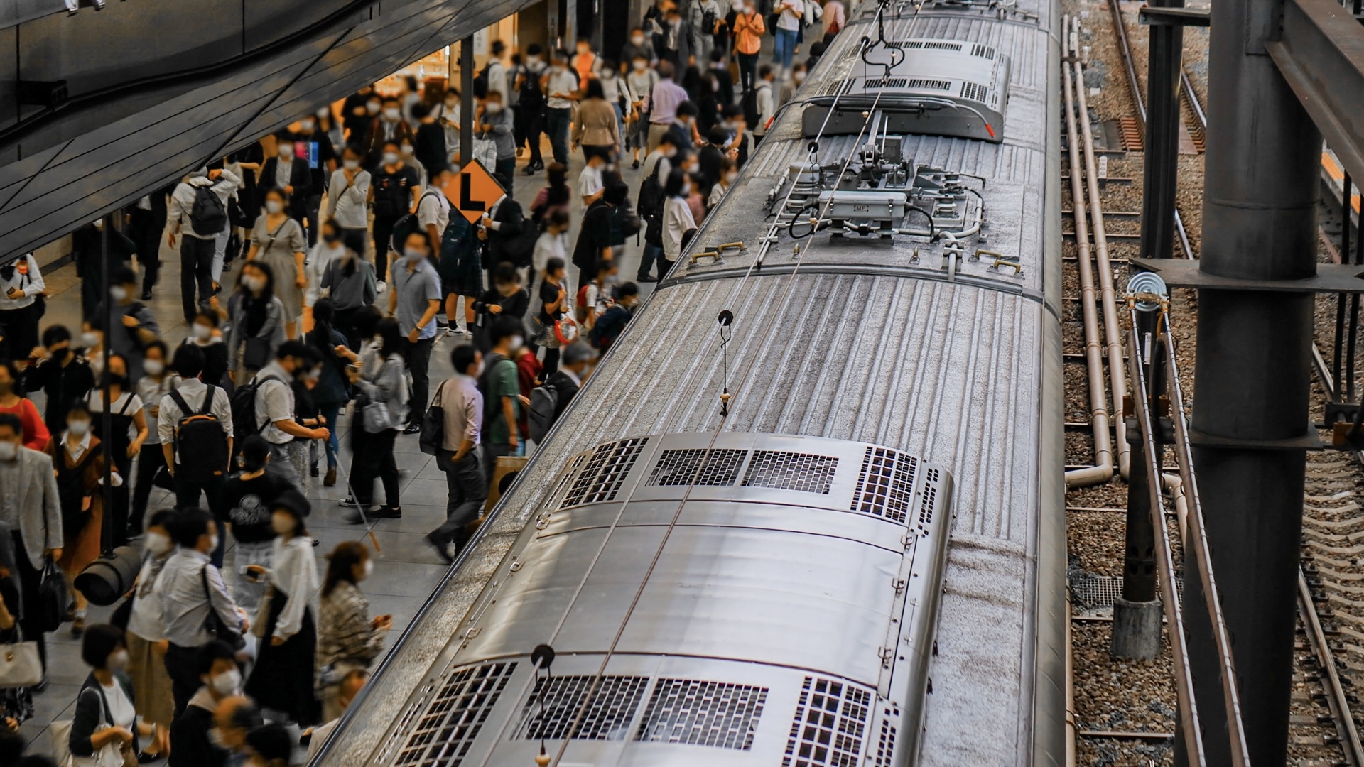 満員電車だと逃げられないのがしんどい