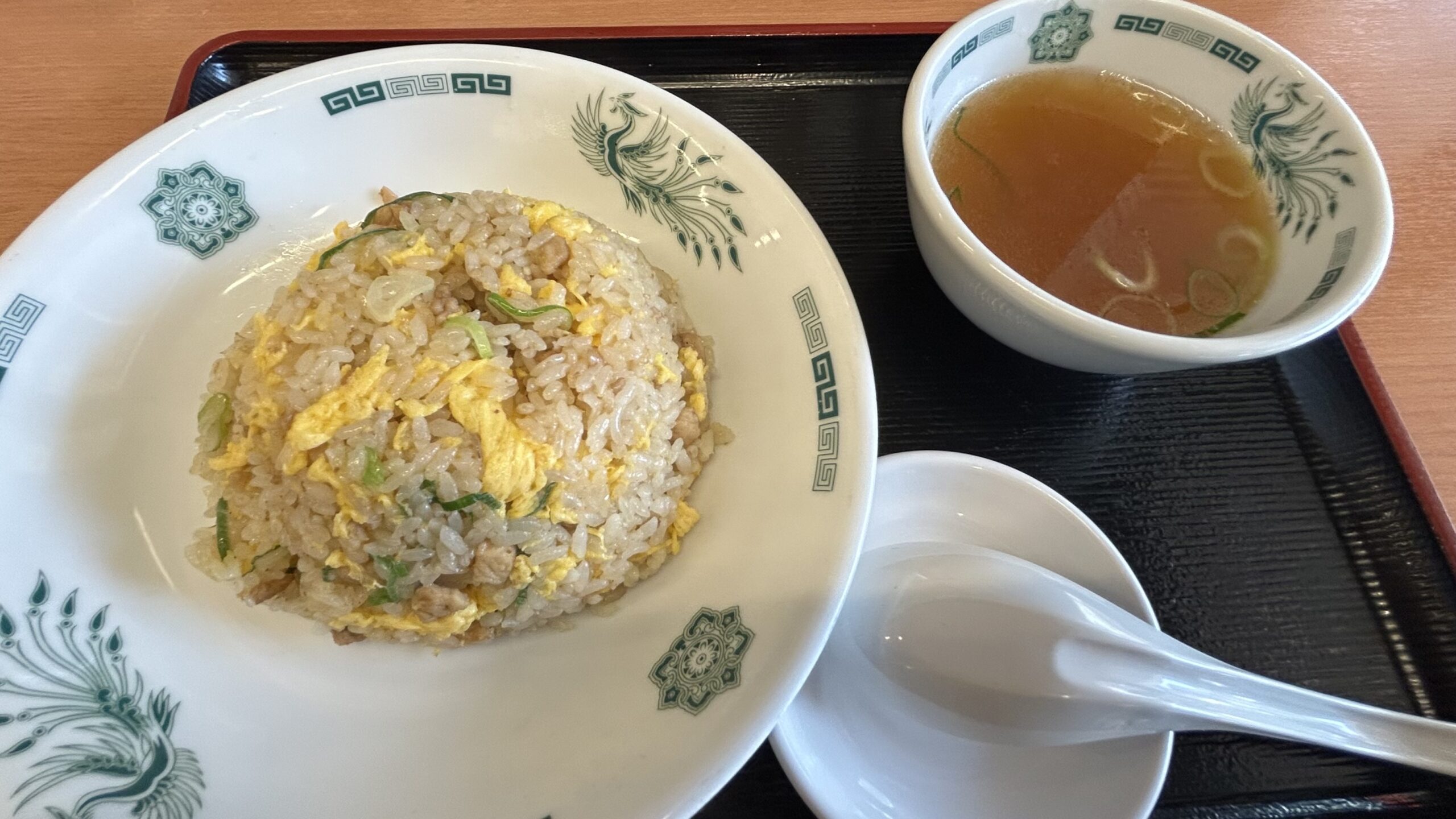 大皿×球体盛りで“しょぼく見える”のが損してる