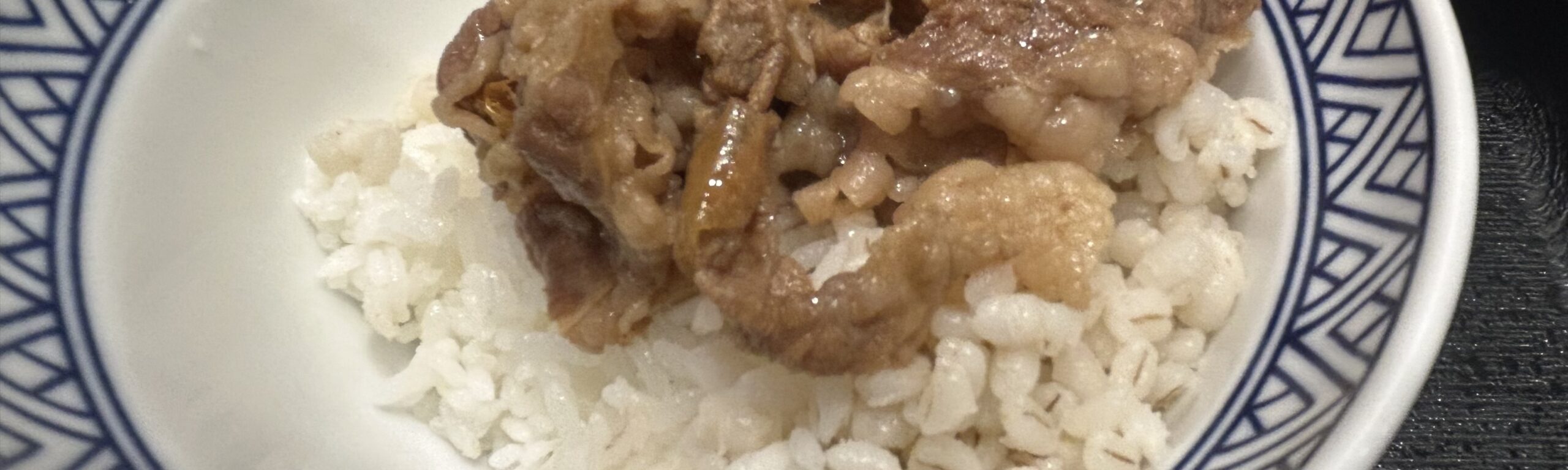 牛・とろろ・オクラの三段活用で止まらなくなる