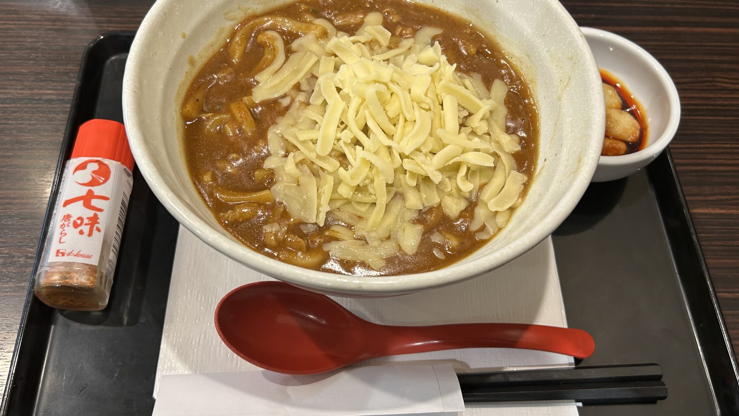 うどんは「普通」に美味しいが期待値に届かないのかも