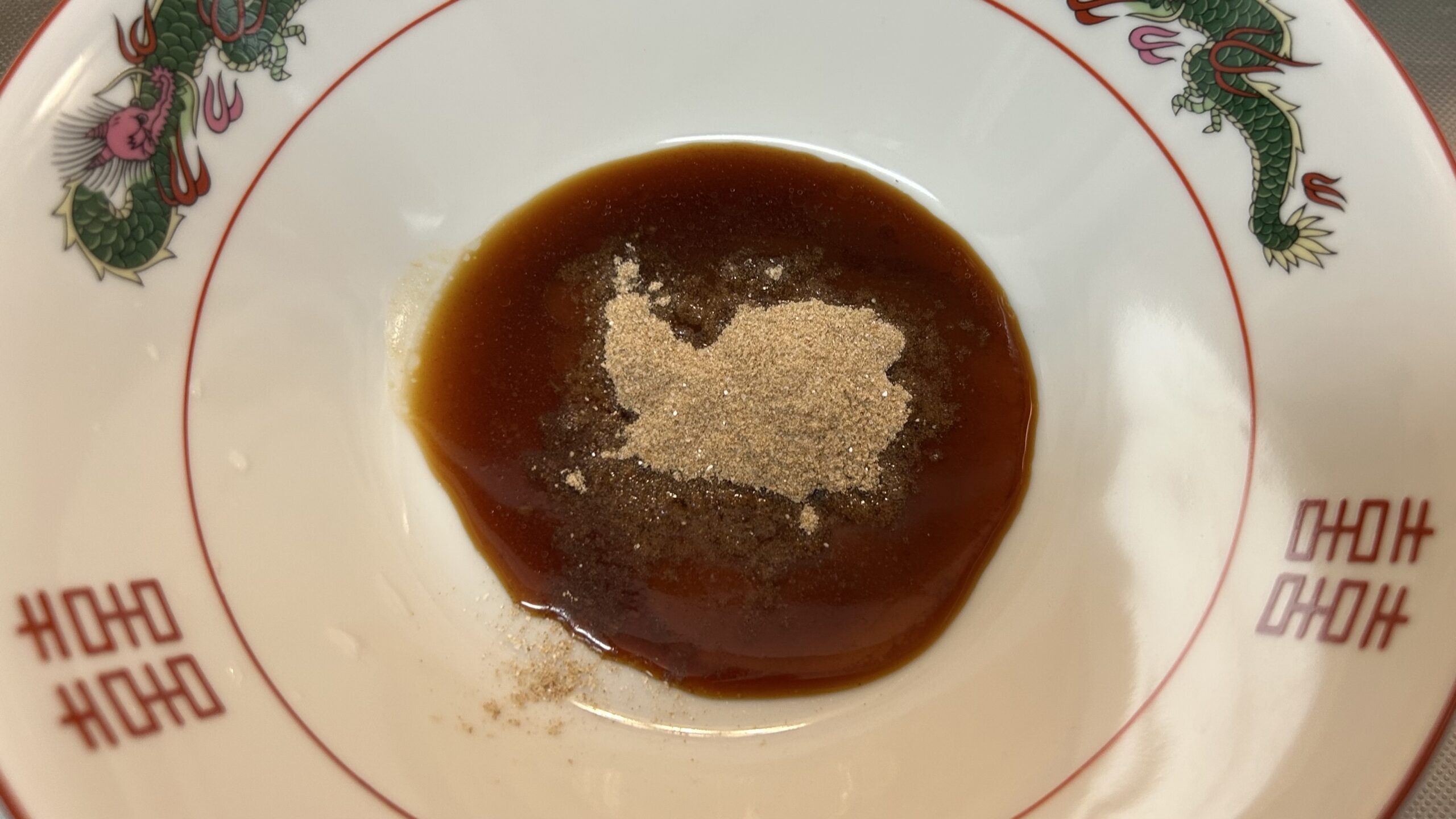 液体スープと麺の完成度がもたらす再現力