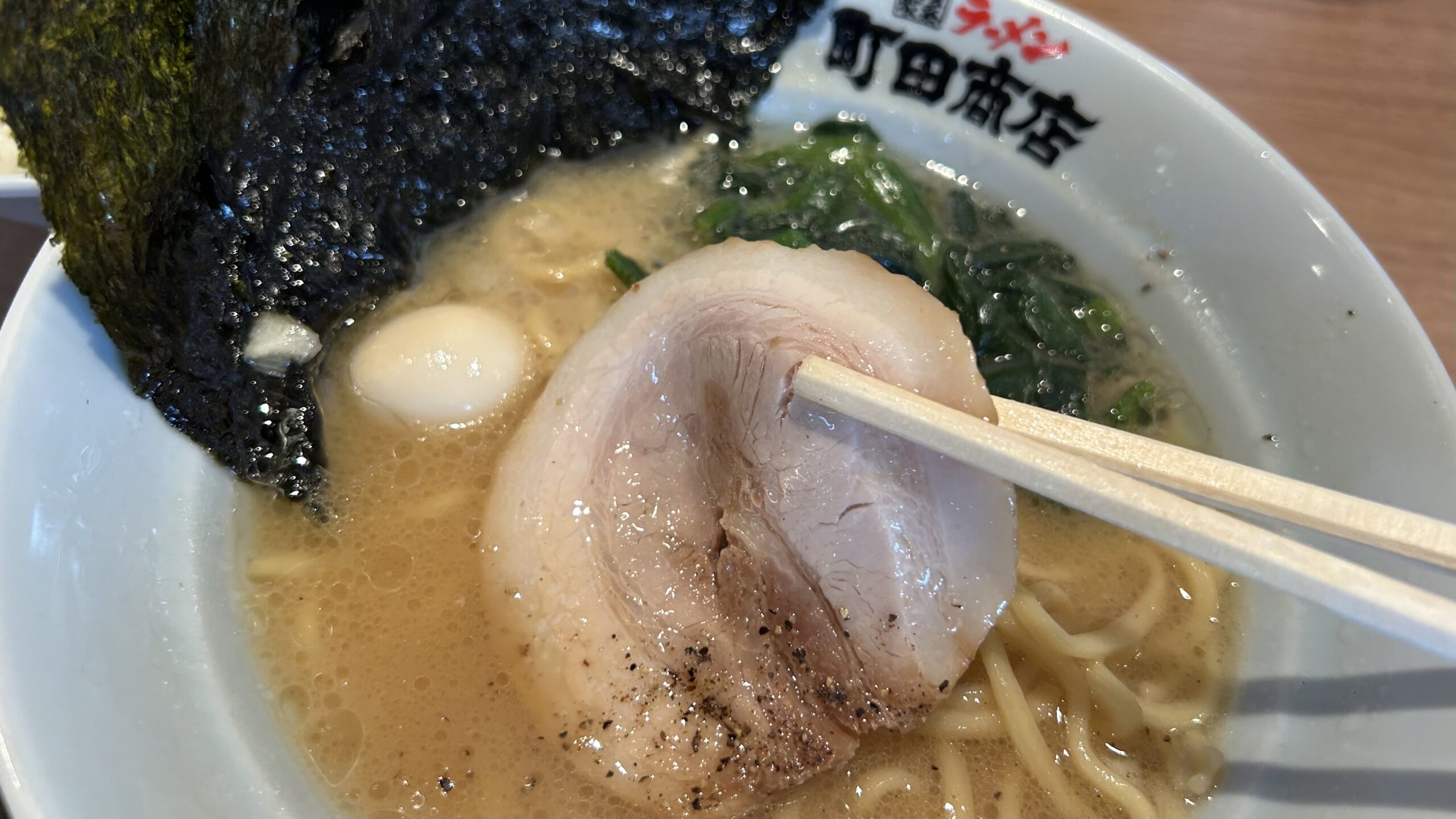 ④チャーシューの豚肉はプロテインの塊!つまり筋トレと同じ