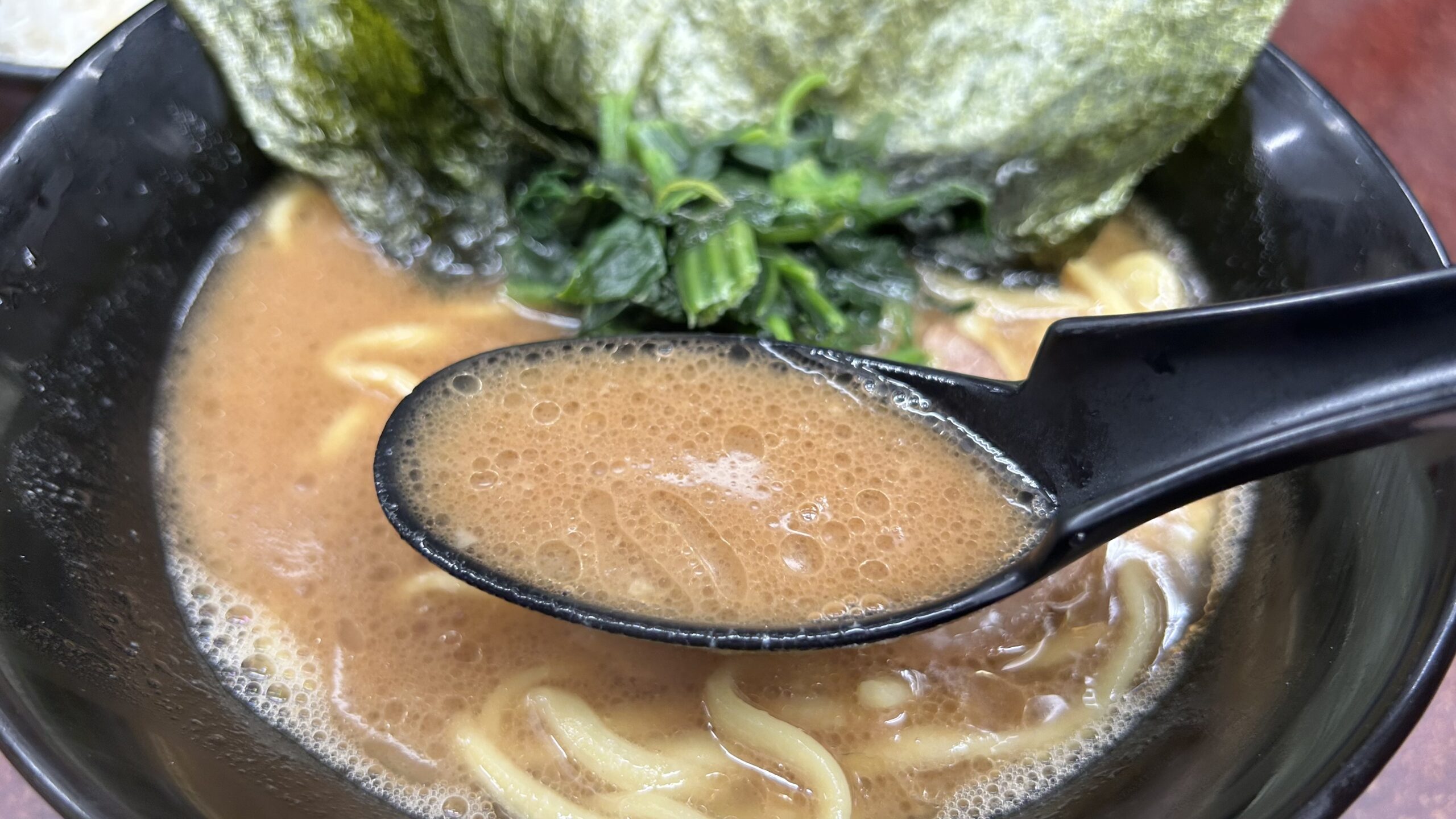 スープは濃いのか家系との比較で評価