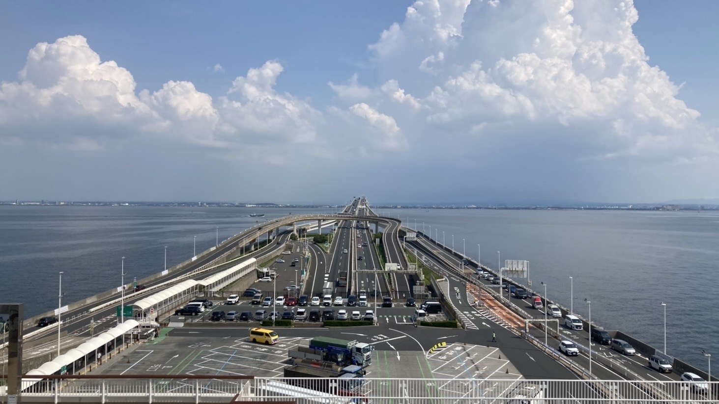 海と空を眺められる絶景スポット
