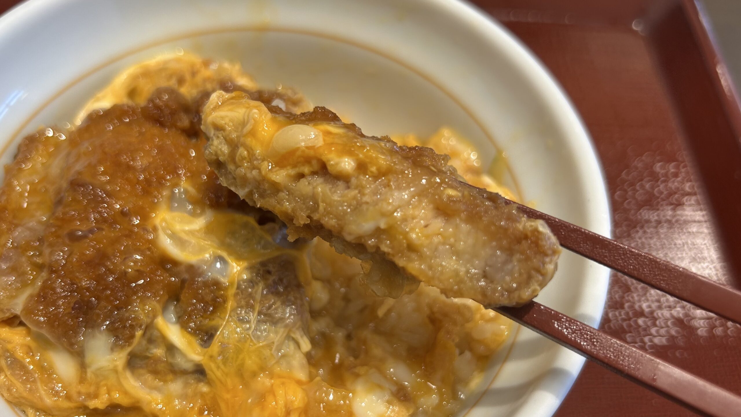 カツもご飯も柔らかくて食べやすい