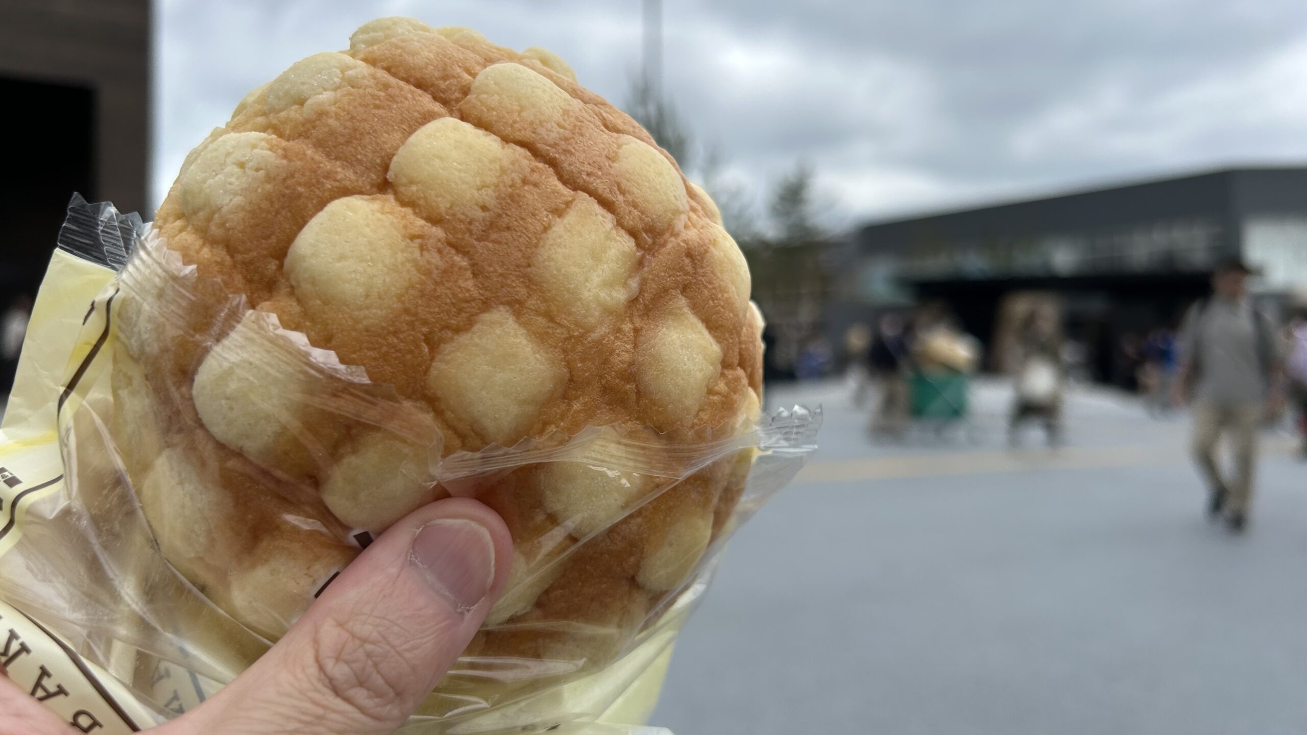 駅や到着後にゆっくり食事を楽しむ方法