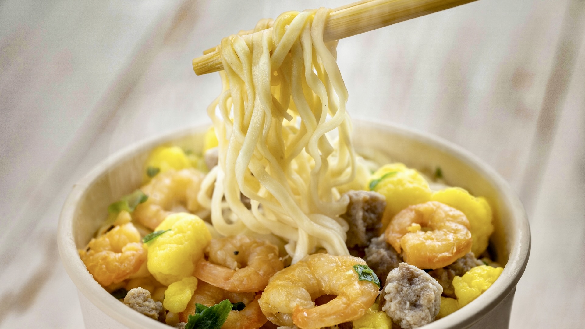 カップラーメンが食べたい時 足りない栄養素とは？：欲求のサインを読み解く