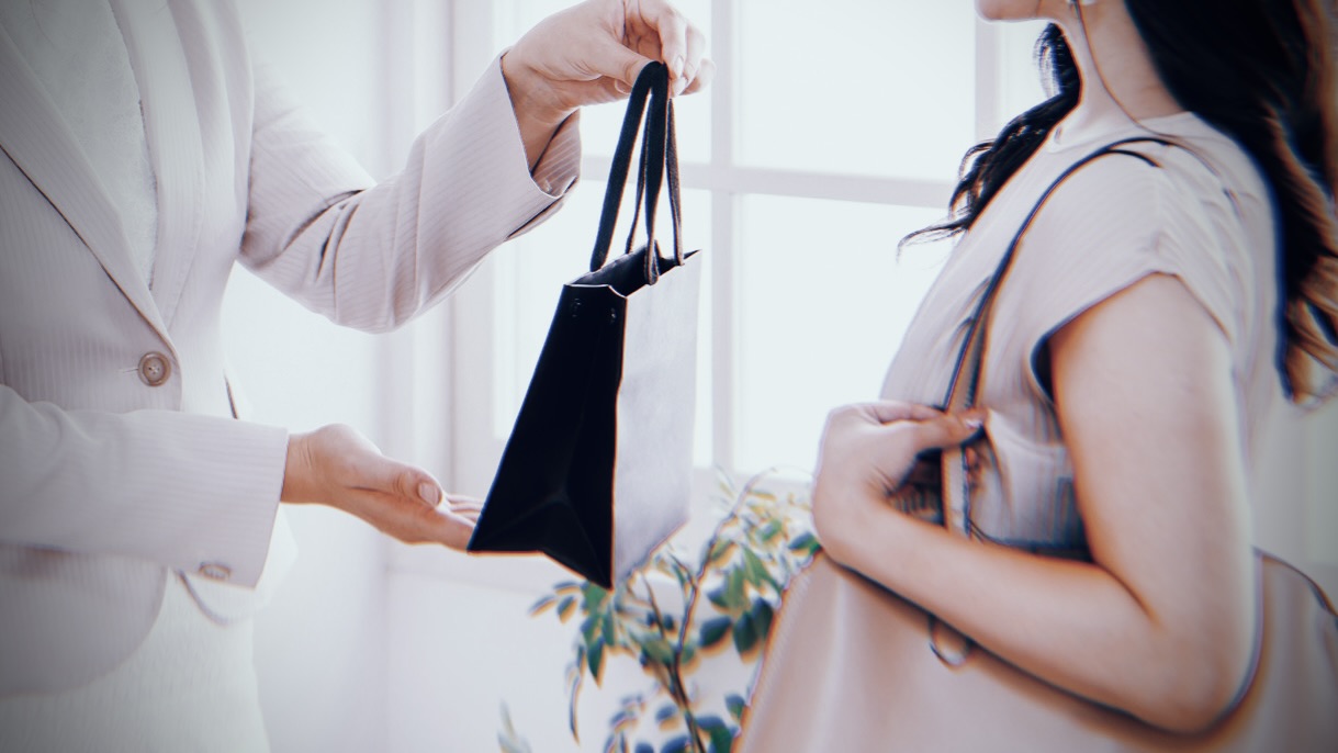 「売る人と使う人」が「我慢する人」を生む