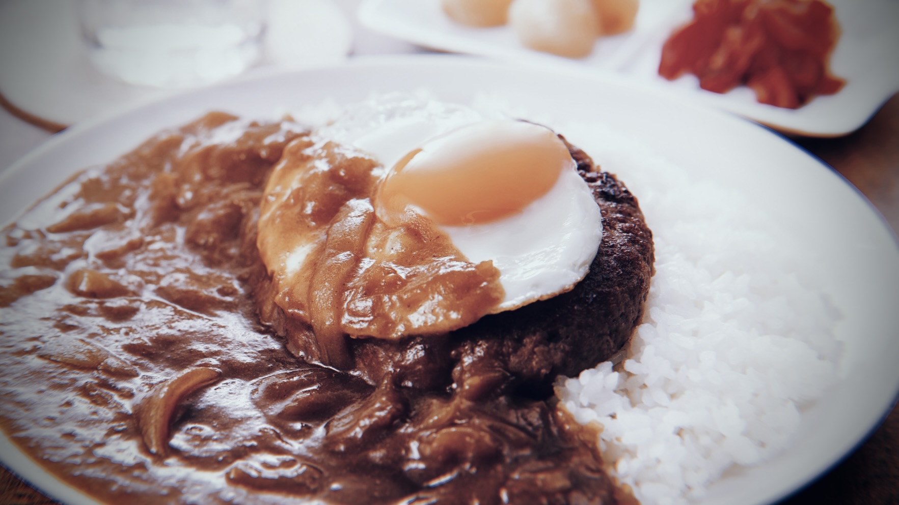 今でも日本人は「左」に惹かれるのか