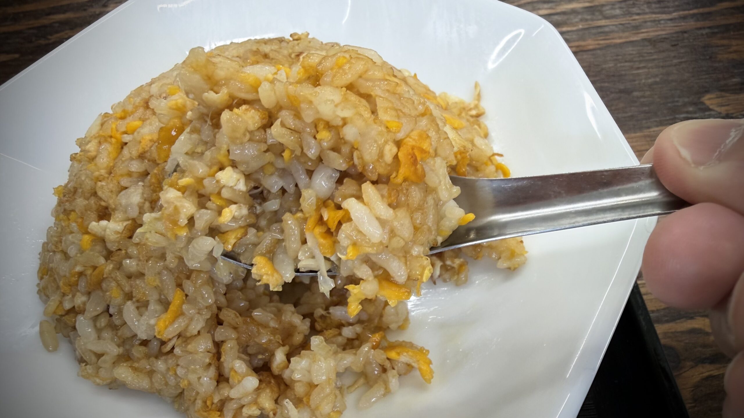 ドライなチャーハンが名脇役になる理由