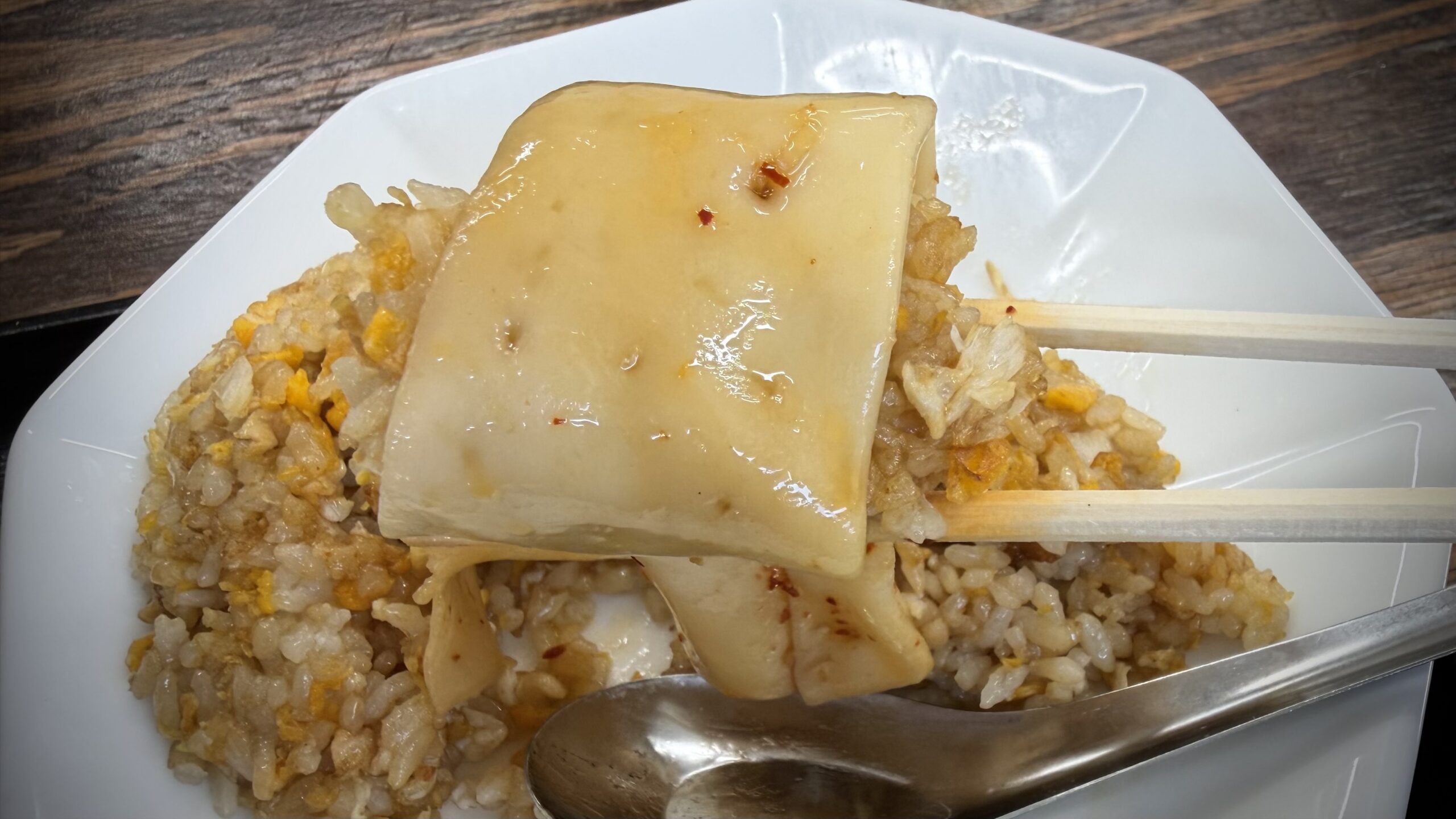 ドライなチャーハンが名脇役になる理由