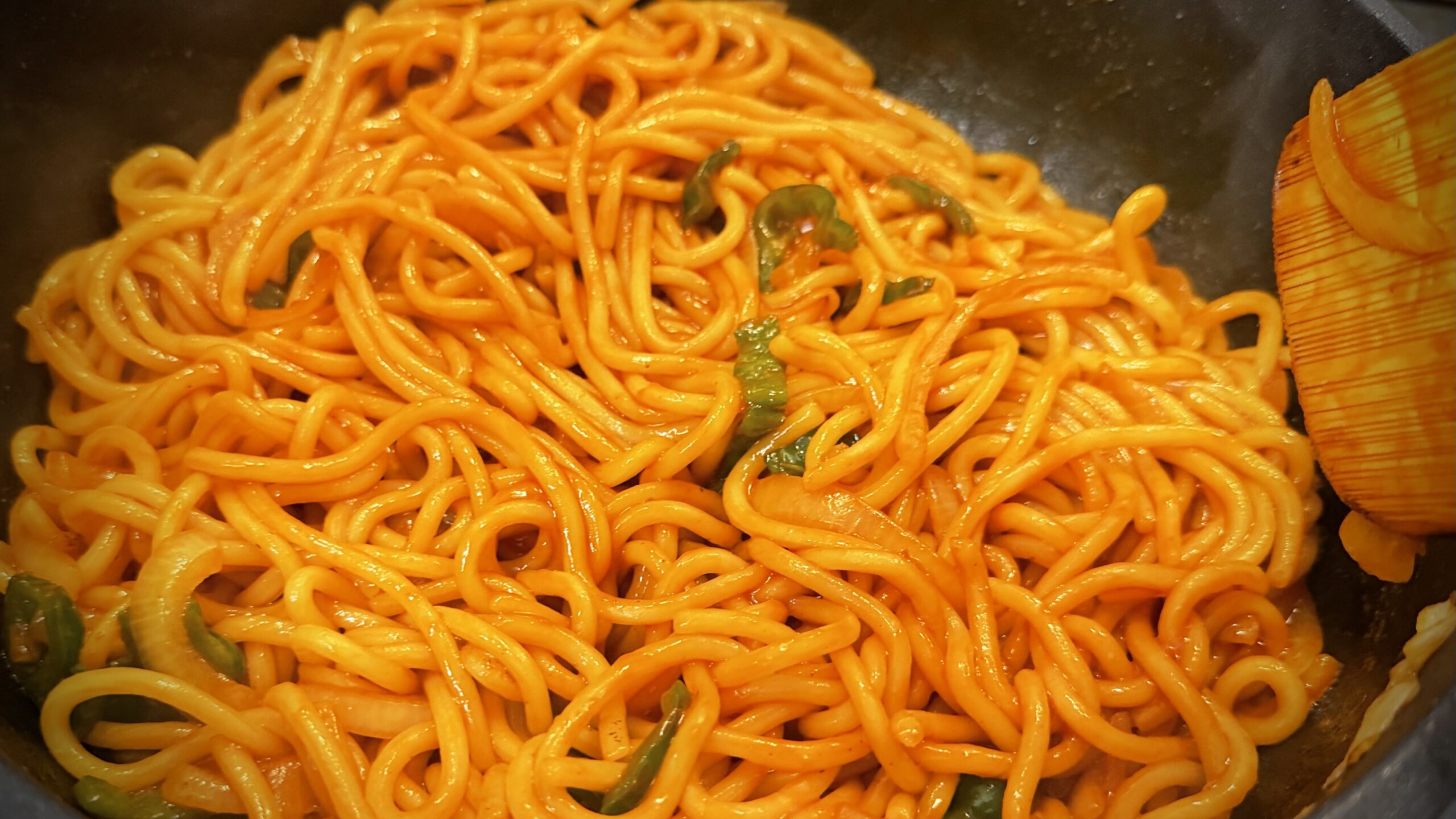 喫茶店のナポリタン「爆盛チャレンジ」とは