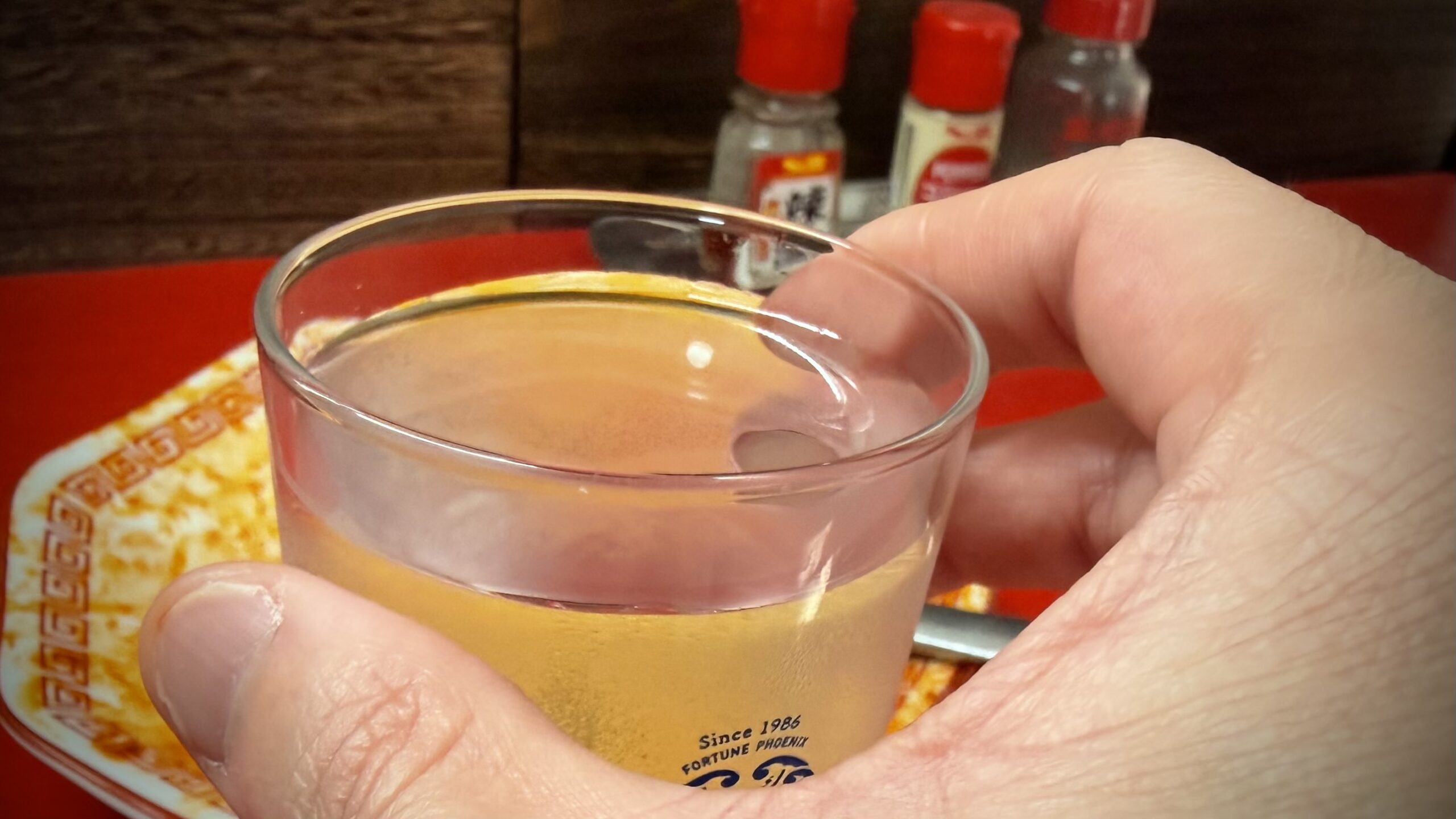 いざ実食！：驚愕の爆盛600gと激太麺の山