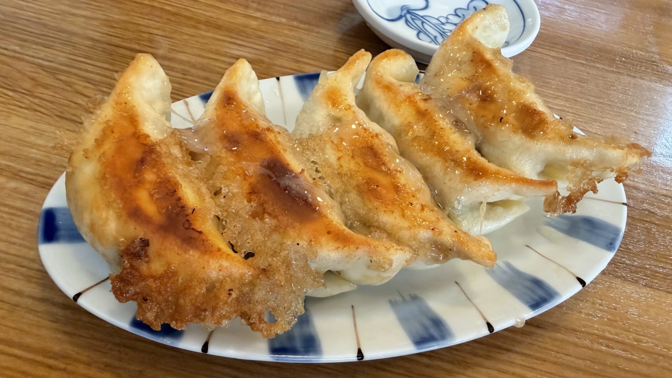 上海厨房の焼餃子はかなり当たり