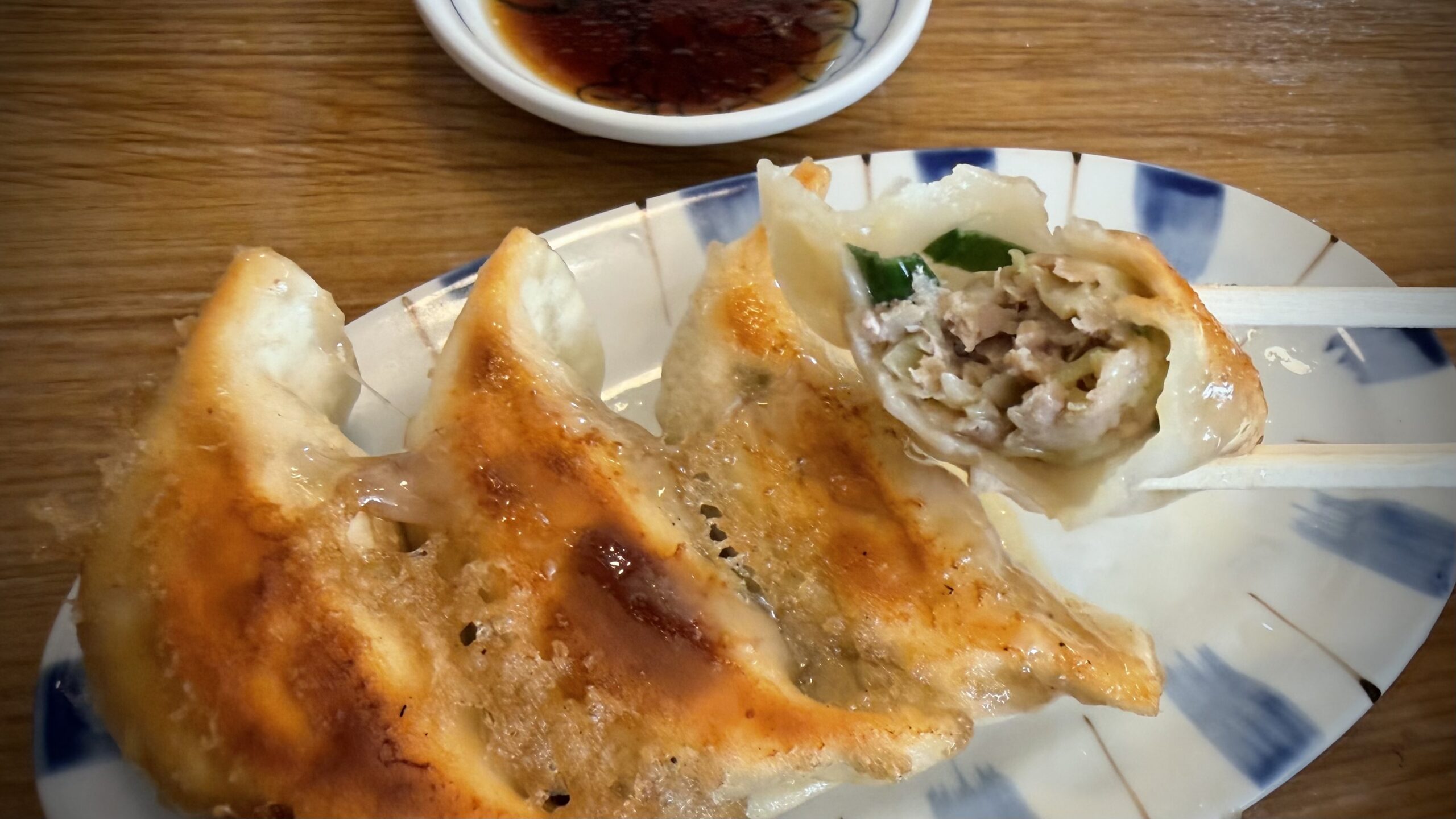 上海厨房の焼餃子はかなり当たり
