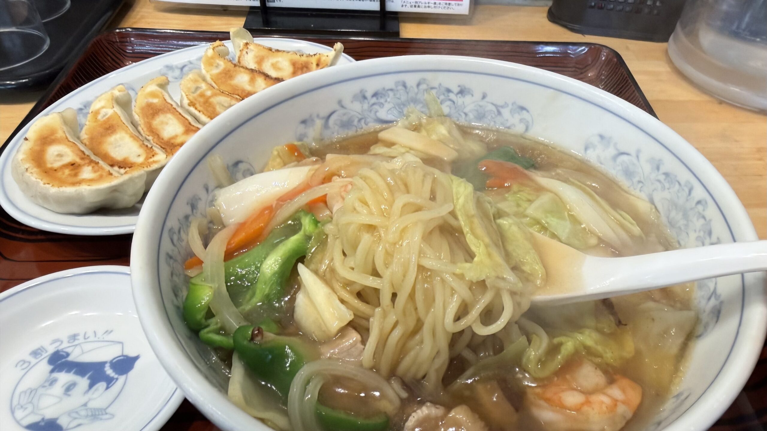 餃子の満州の「うまにラーメン」はどうだったか