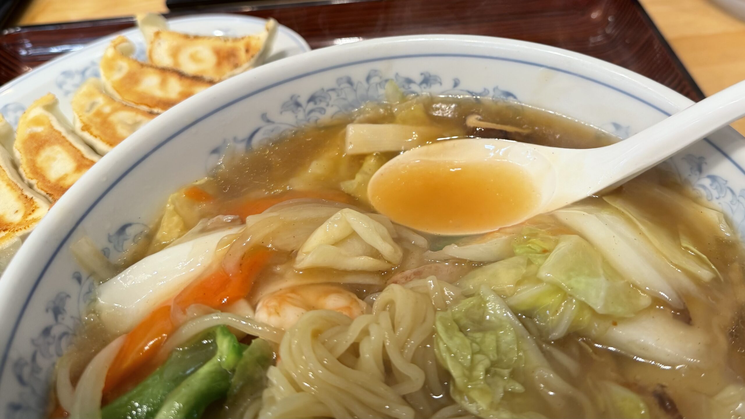 餃子の満州の「うまにラーメン」はどうだったか