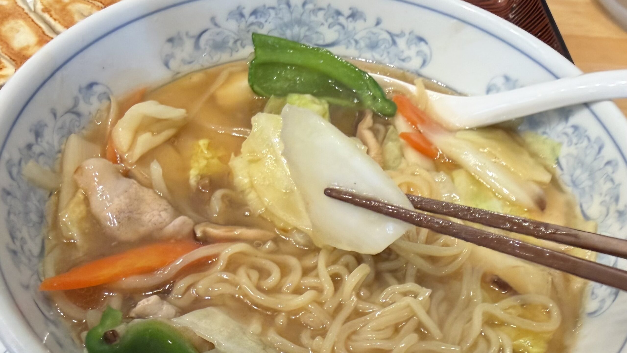 餃子の満州の「うまにラーメン」はどうだったか