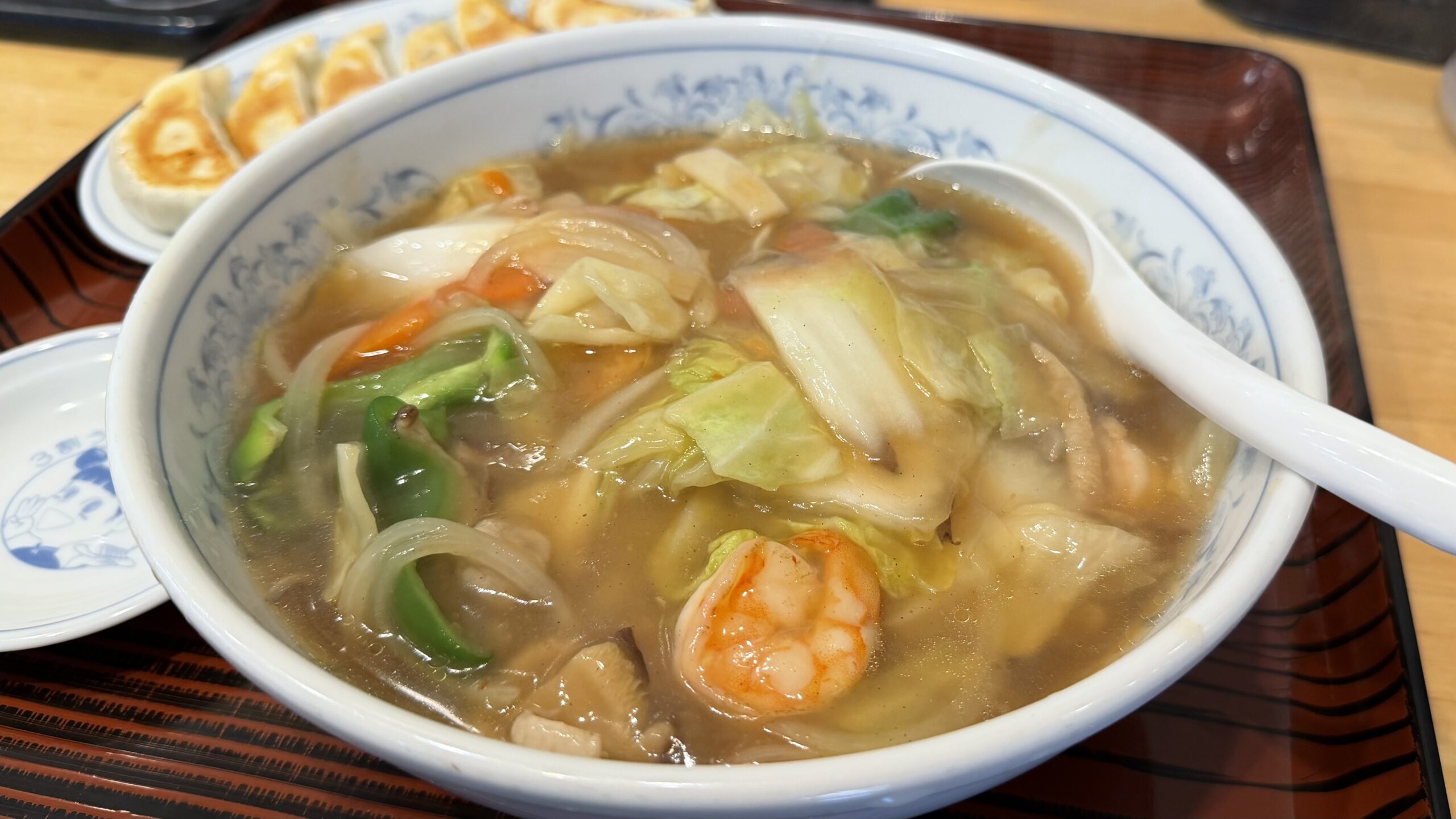 餃子の満州の「うまにラーメン」はどうだったか