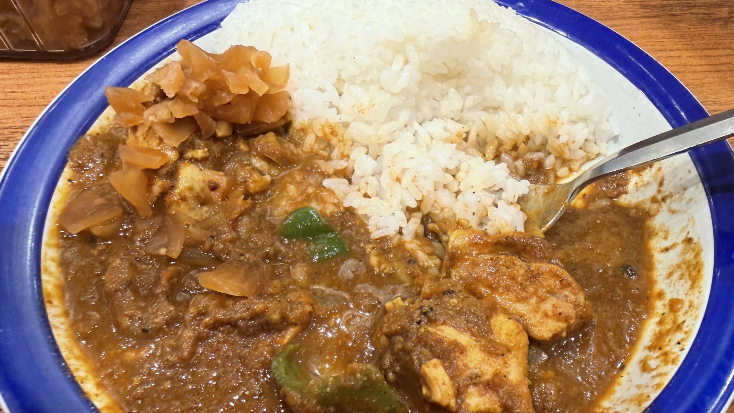 食べてたらなぜか「アマゾン川」が見えてきた
