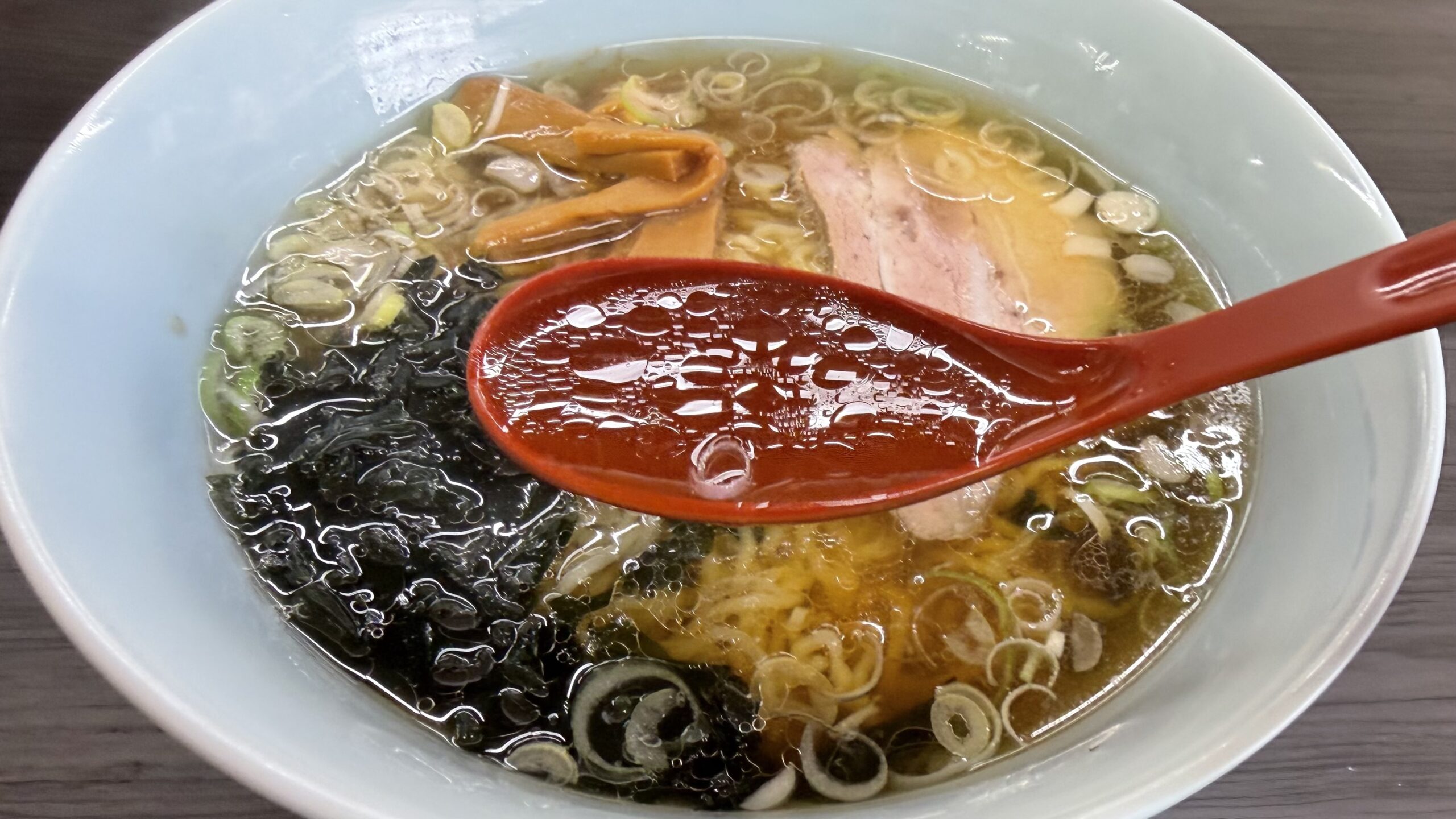 ラーメンとチャーハンの実食レビュー