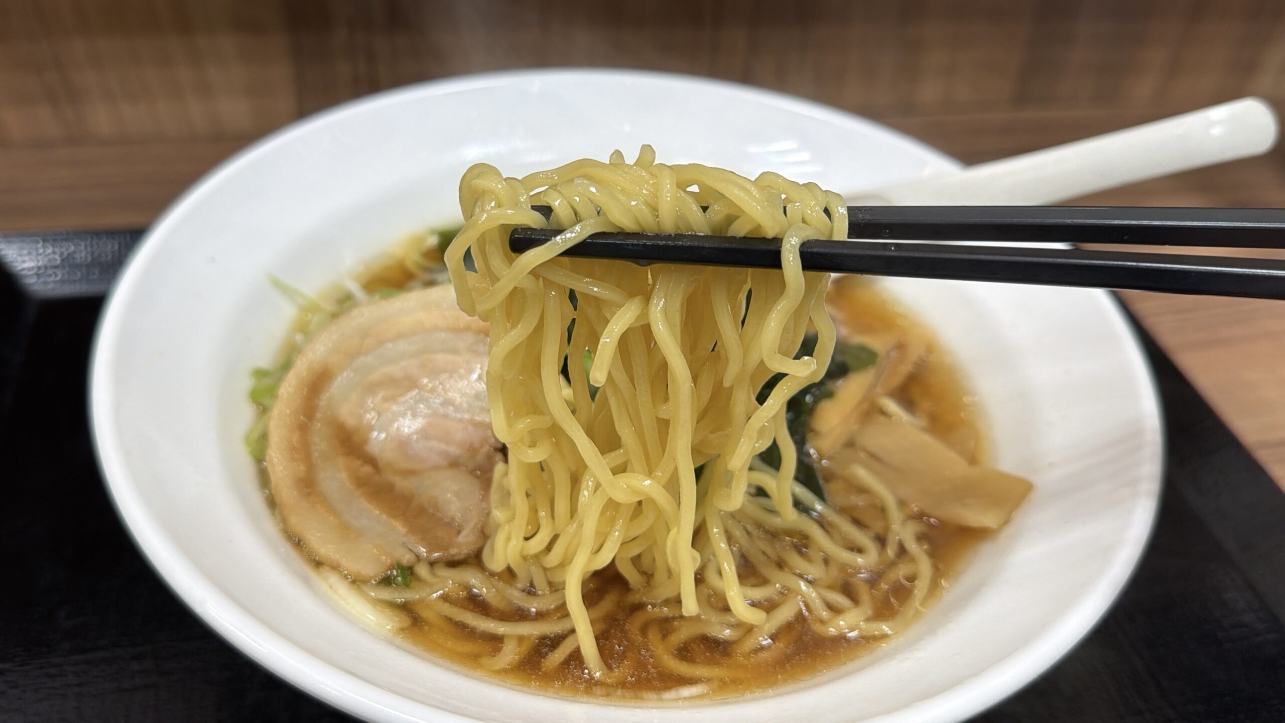 濱そばの中華そばを食べてみた