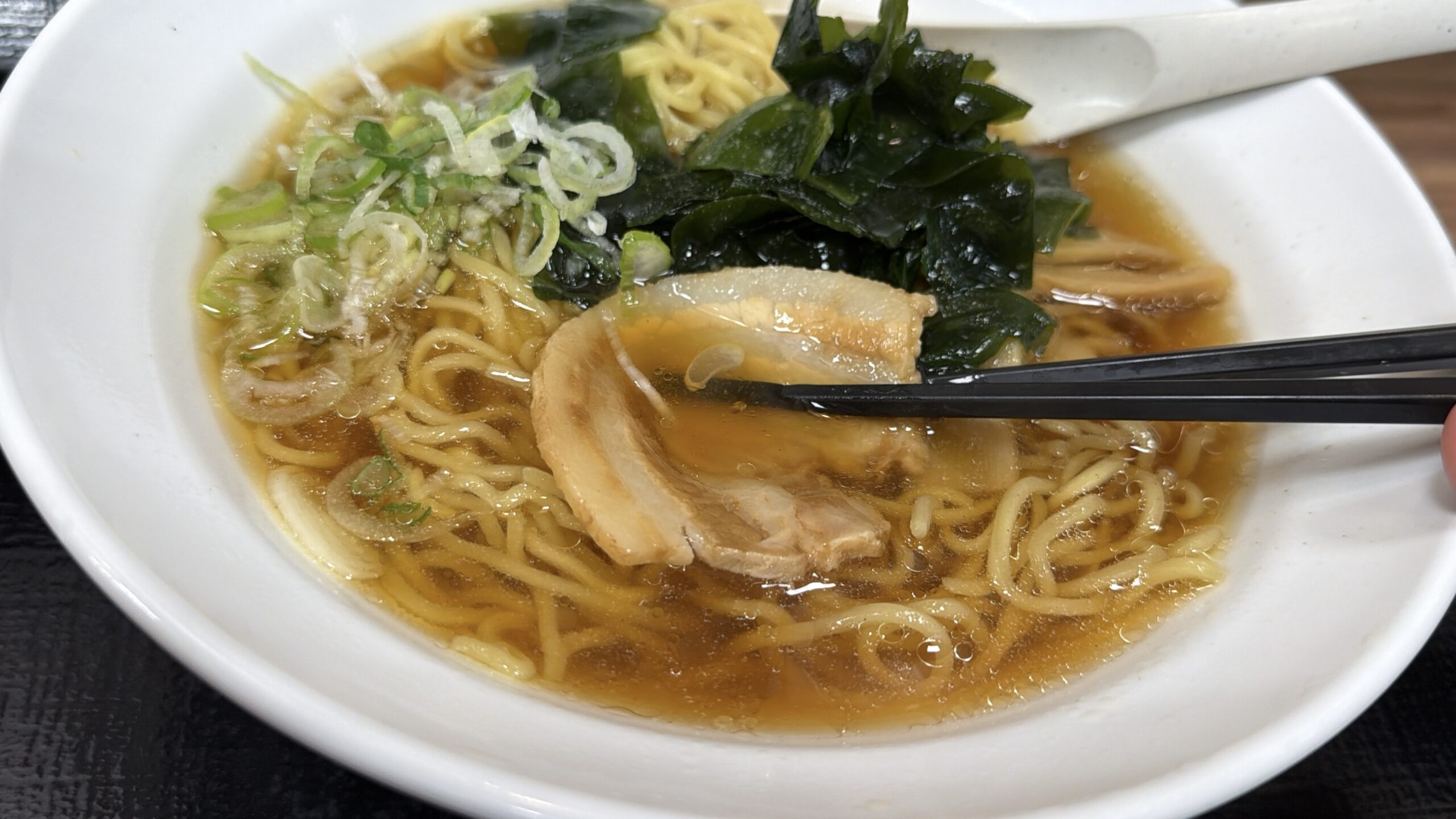 濱そばの中華そばを食べてみた